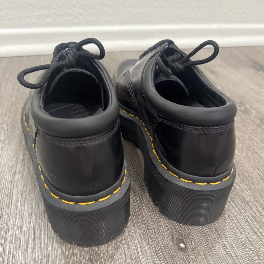 Dr.Marten Black Leather Platform shoe. Size: M 7, W 8.5 - Picture 4 of 8